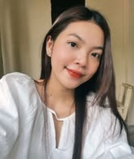 Chị Ngân