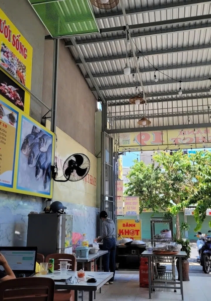 Quán bánh khọt 19c